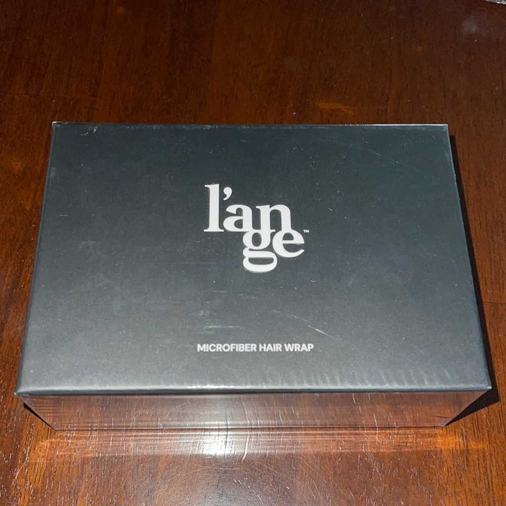 L’ange Microfiber Hair Towel Wrap. New, never opened.